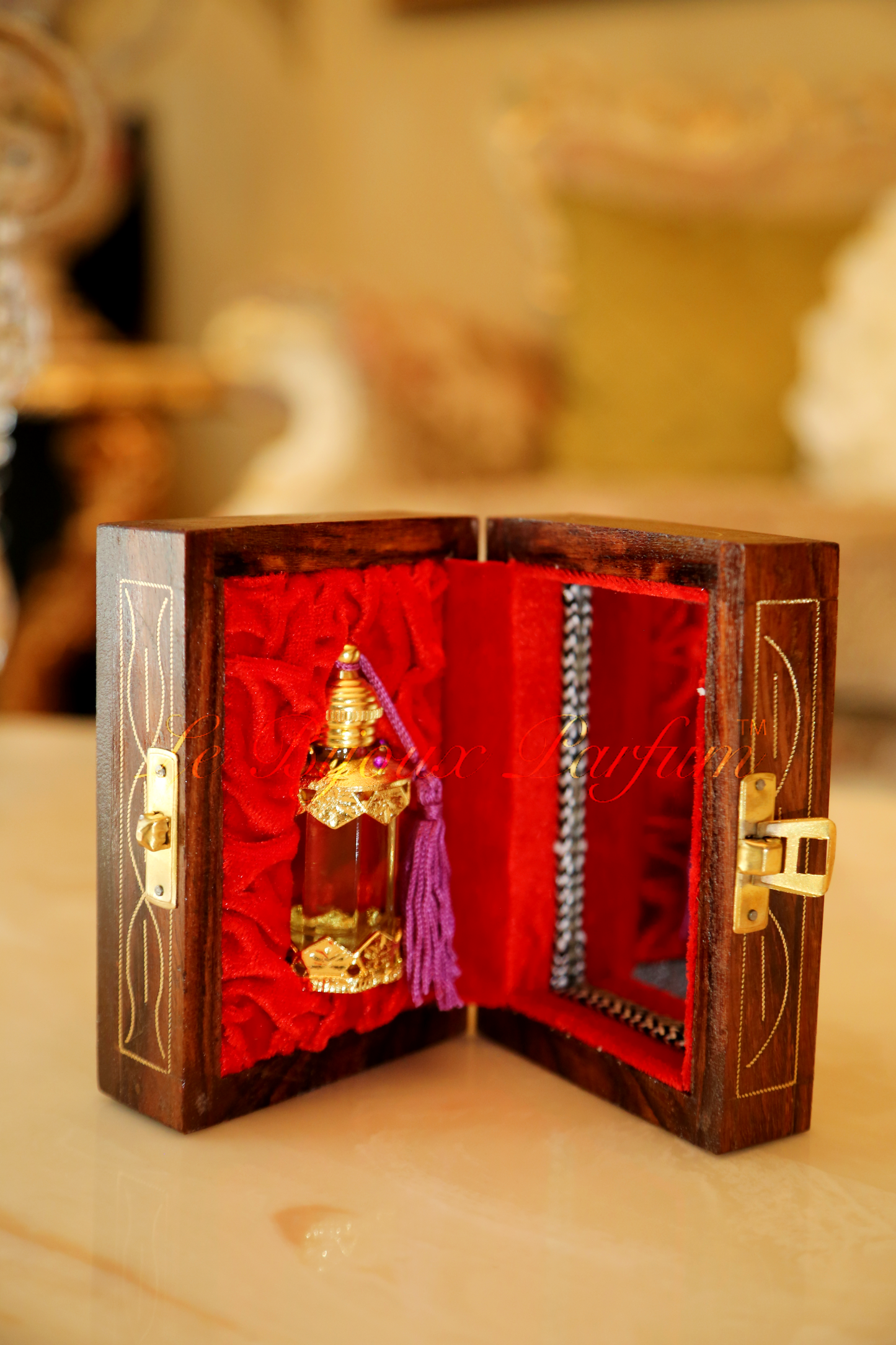 Jezebel Bombshell Oud 5ML Celebrity Endorsed*